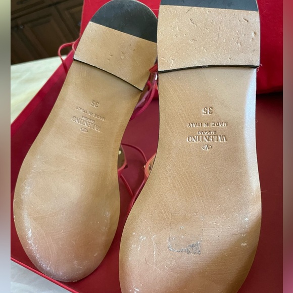 💗Valentino Rockstud Gladiators 💗 - Picture 6 of 6